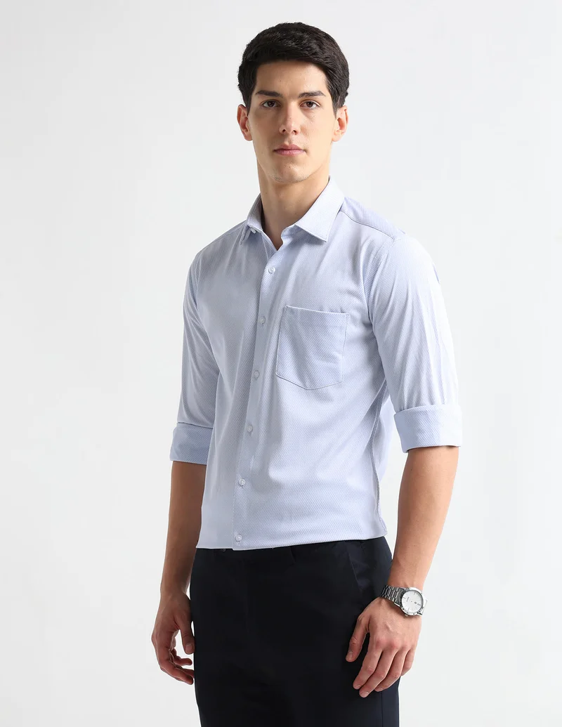 Arrow Light Blue Manhattan Slim Fit Originals Velocity Shirt for Men | Best Price UAE