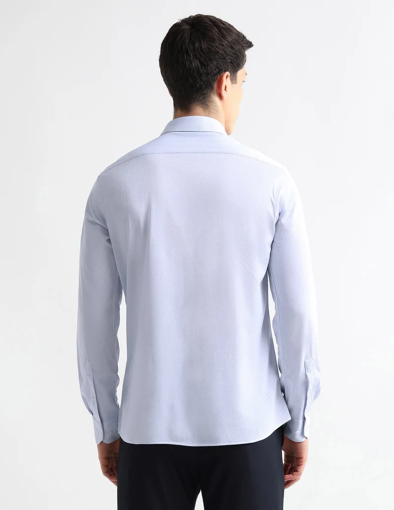 Arrow Light Blue Manhattan Slim Fit Originals Velocity Shirt for Men | Best Price UAE