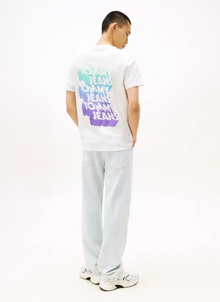 TOMMY JEANS Regular Fit Short Sleeve T-Shirt