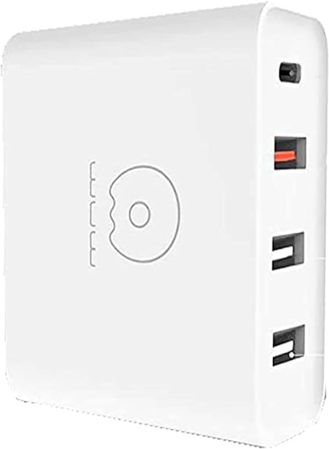 WUW C111 Home Quick Charger 48W PD 4 Port - 1 Type-C and 3 USB 3.0A 5V/9V/12V - White