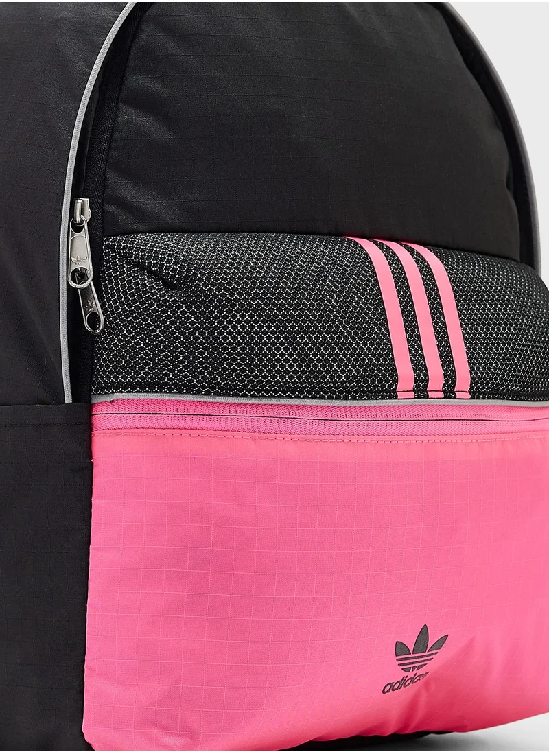 adidas Originals Logo Essential Backpack