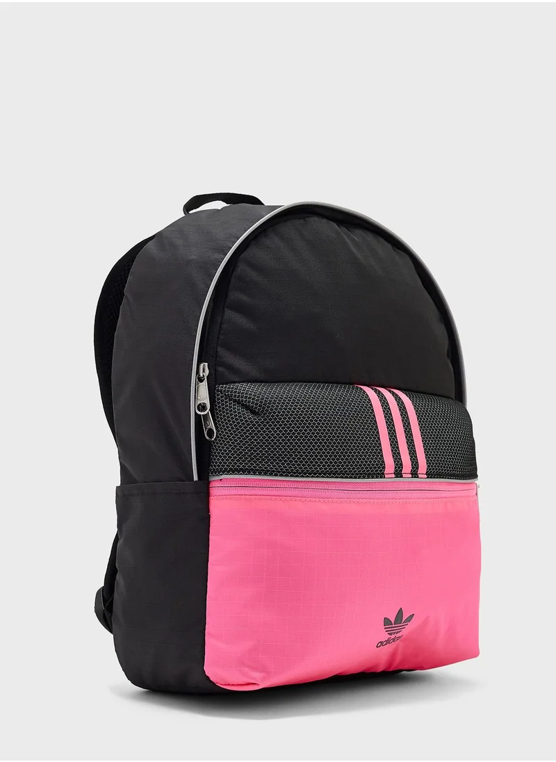 adidas Originals Logo Essential Backpack