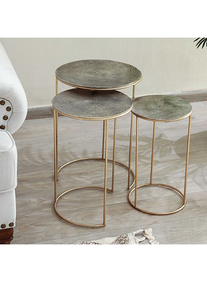 Pan Home مجموعة طاولات لوريدو متداخلة 3 قطع - فضي وذهبي  - Image 1