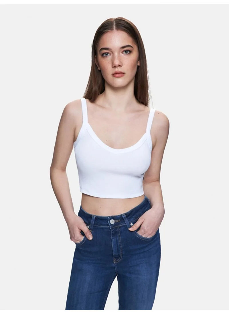 إل تي بي White Tank Top