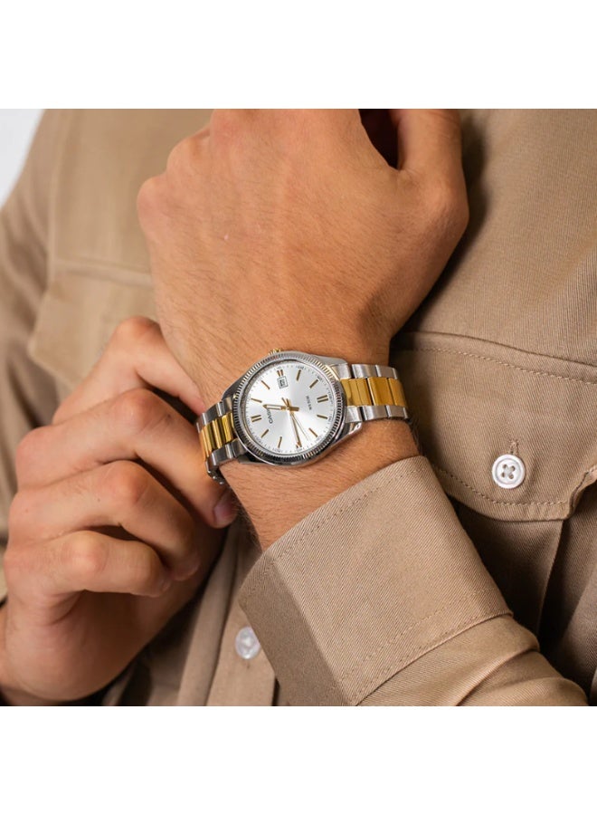 كاسيو ساعة كاسيو MTP‑1302PSG‑7AVEF تناظرية رجالية بقرص فضي بتشطيب شمسي، لمسات ذهبية، سوار ستانلس ستيل ثنائي اللون، مقاومة للماء حتى 50 متر - Image 4