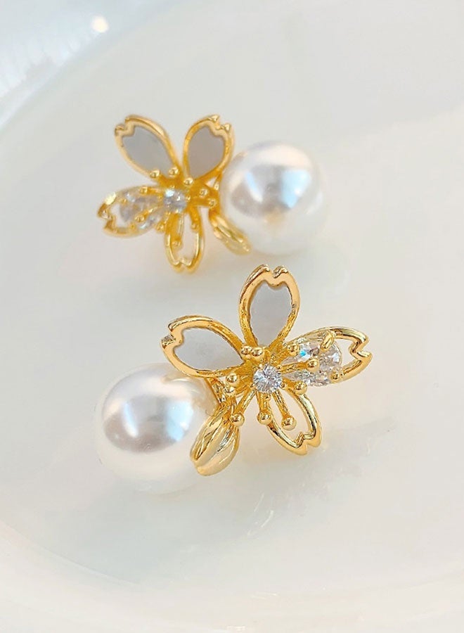 TUNKE Floral Pearl Stud Earrings ,Chic & Elegant Design, Everyday Wear, Modern Minimalist Jewelry - Image 2