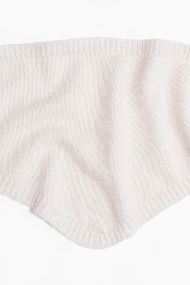 H&M Knitted triangle scarf