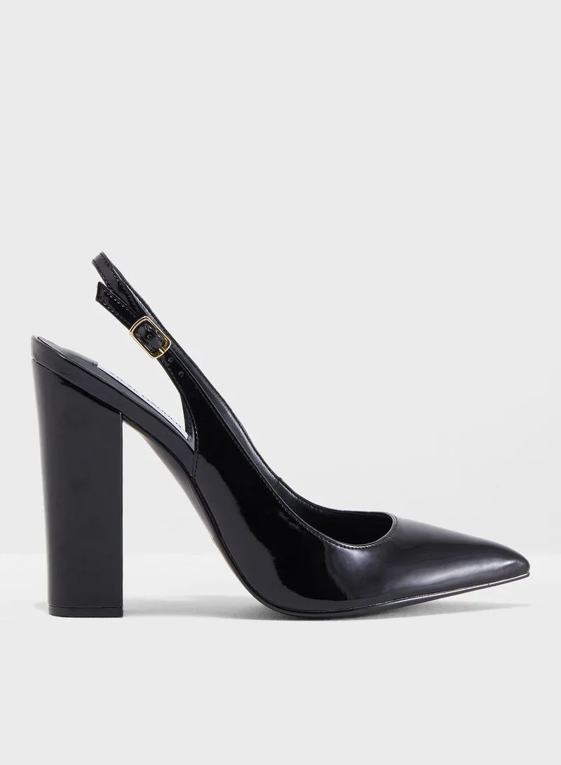 STEVE MADDEN Block Heel Pump