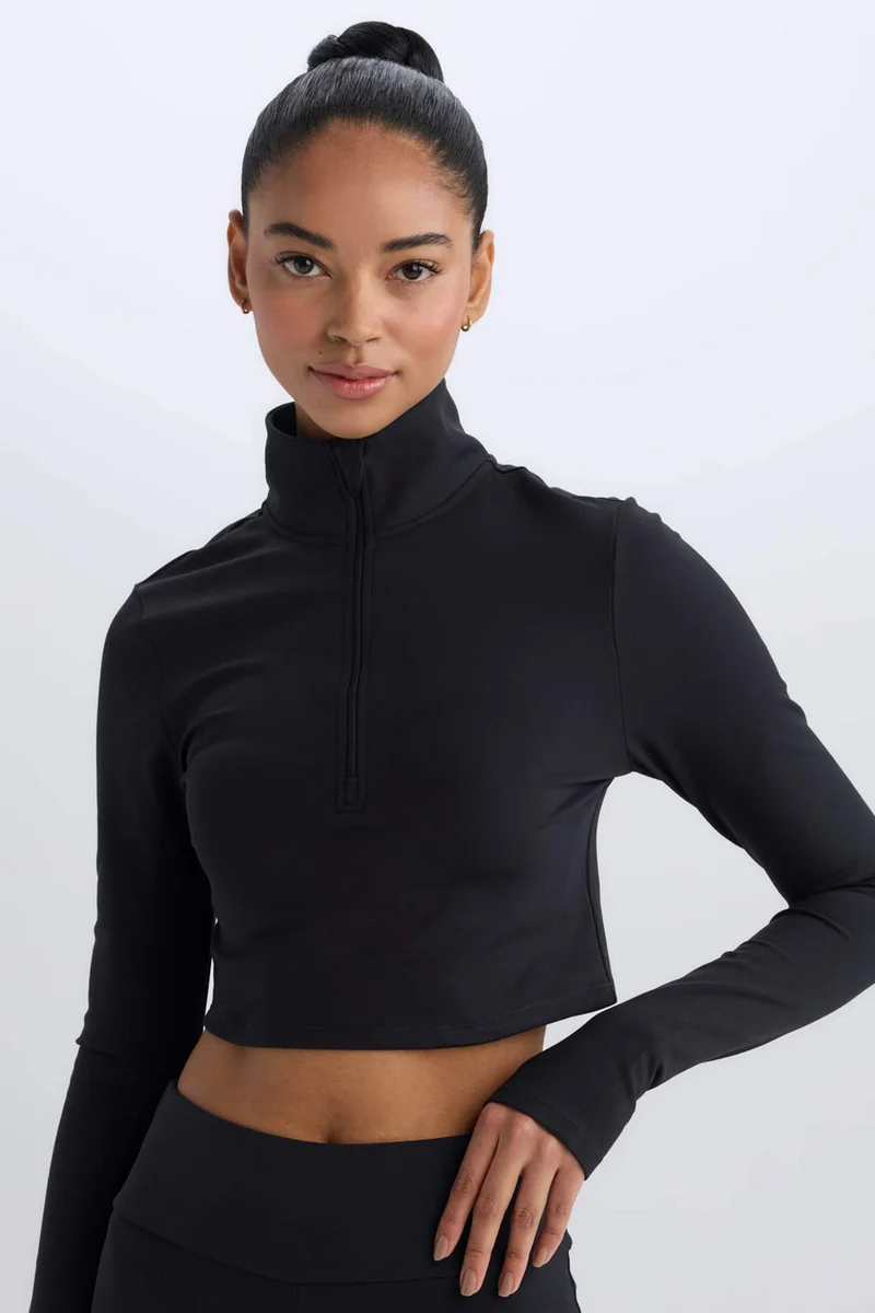 ديفاكتو DeFactoFit Slim Fit Zip-Up Stand Collar Long Sleeve T-Shirt
