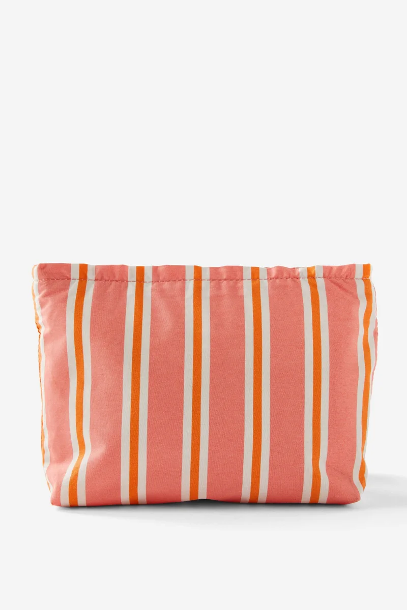 روبي Classic Beauty Bag