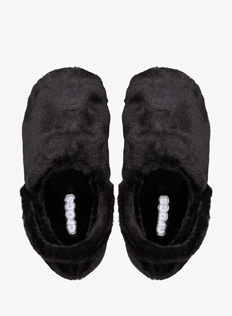 كروكس شباشب كلاسيكية لا تُنسى