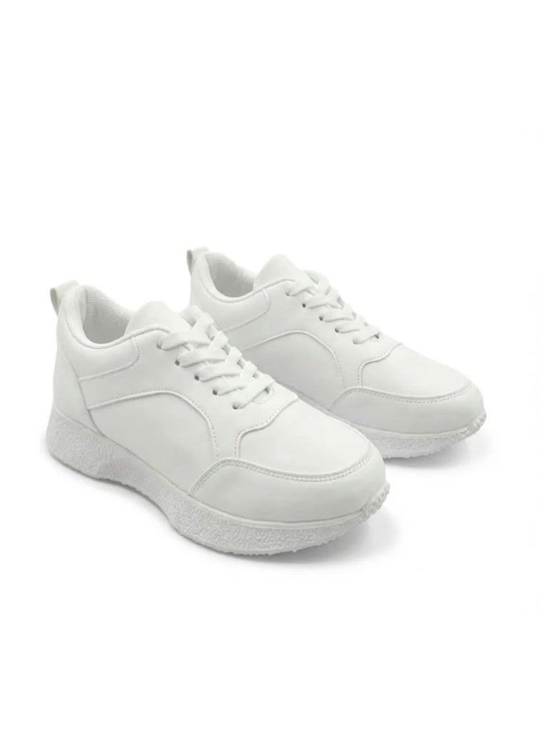 Vbranda Women's shoes with a sleek design focused on minimalist aesthetics and functionality. - Image 3