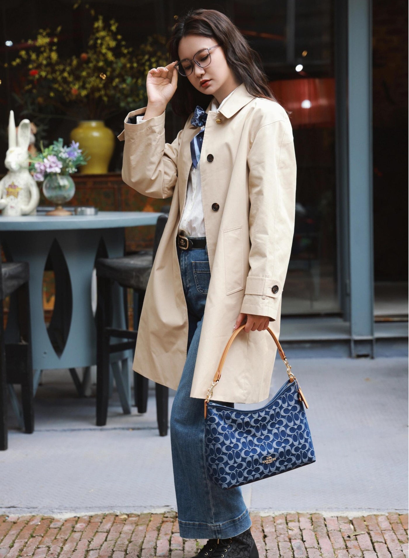 حقيبة يد امرأة كوتش Laurel 31 بحجم كبير، شعار معدن...