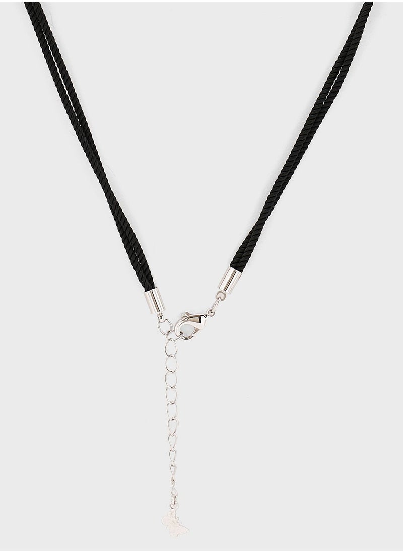 Anita's - Flower Short Necklace - Image 1