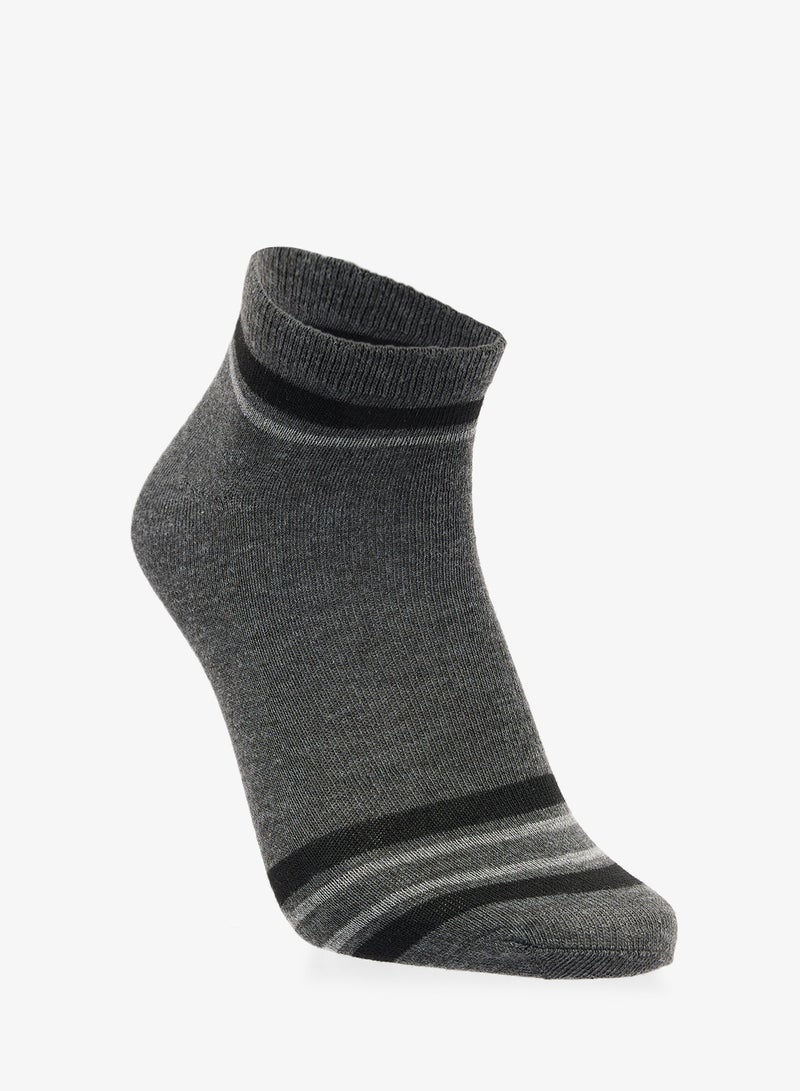 سفنتي فايف بيسيكس عبوة من  جوارب للكاحل - Image 1