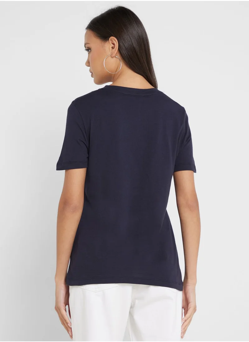 TOMMY HILFIGER Crew Neck Logo Printed T-Shirt