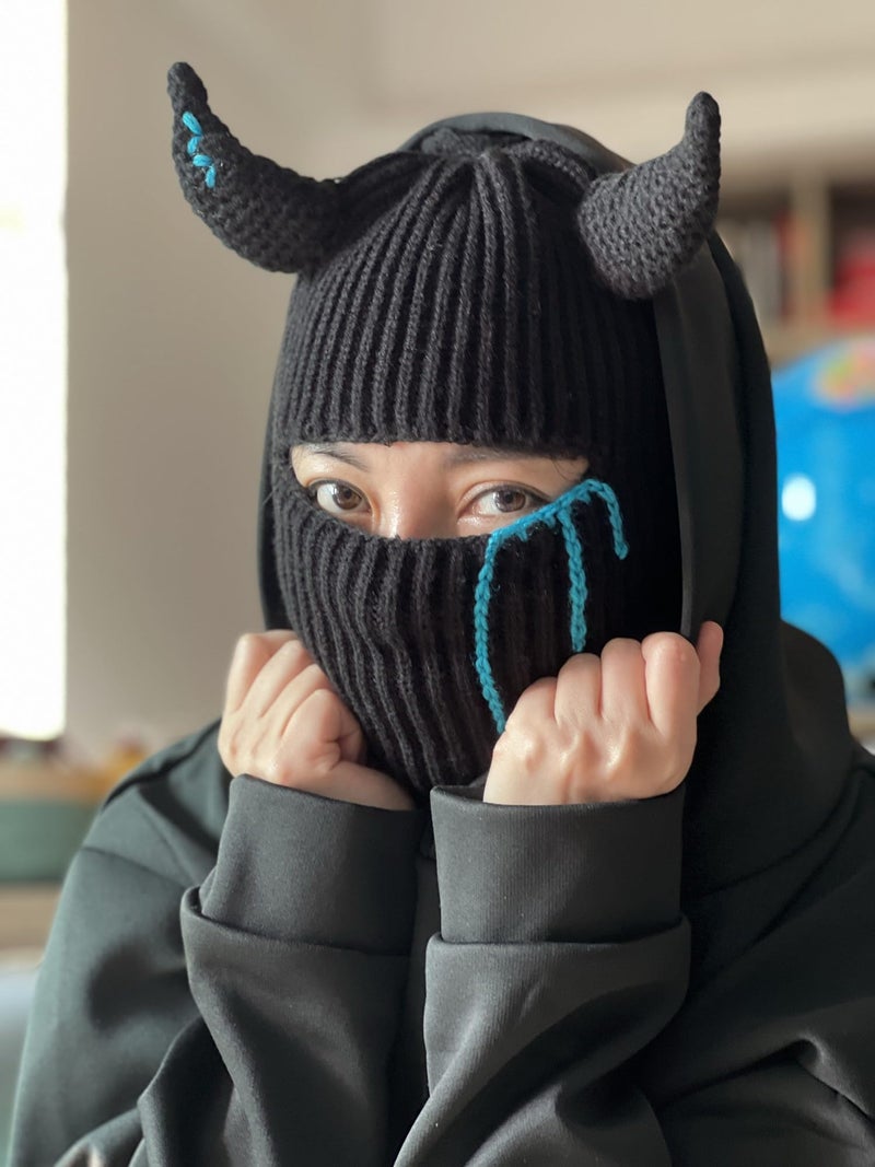 OATSBAS Funny Devil Horns Knitted Beanies Hat for Men Women Warm Balaclava Hat Full Face Ski Mask Hat (One Size,Black Vertical) - Image 3