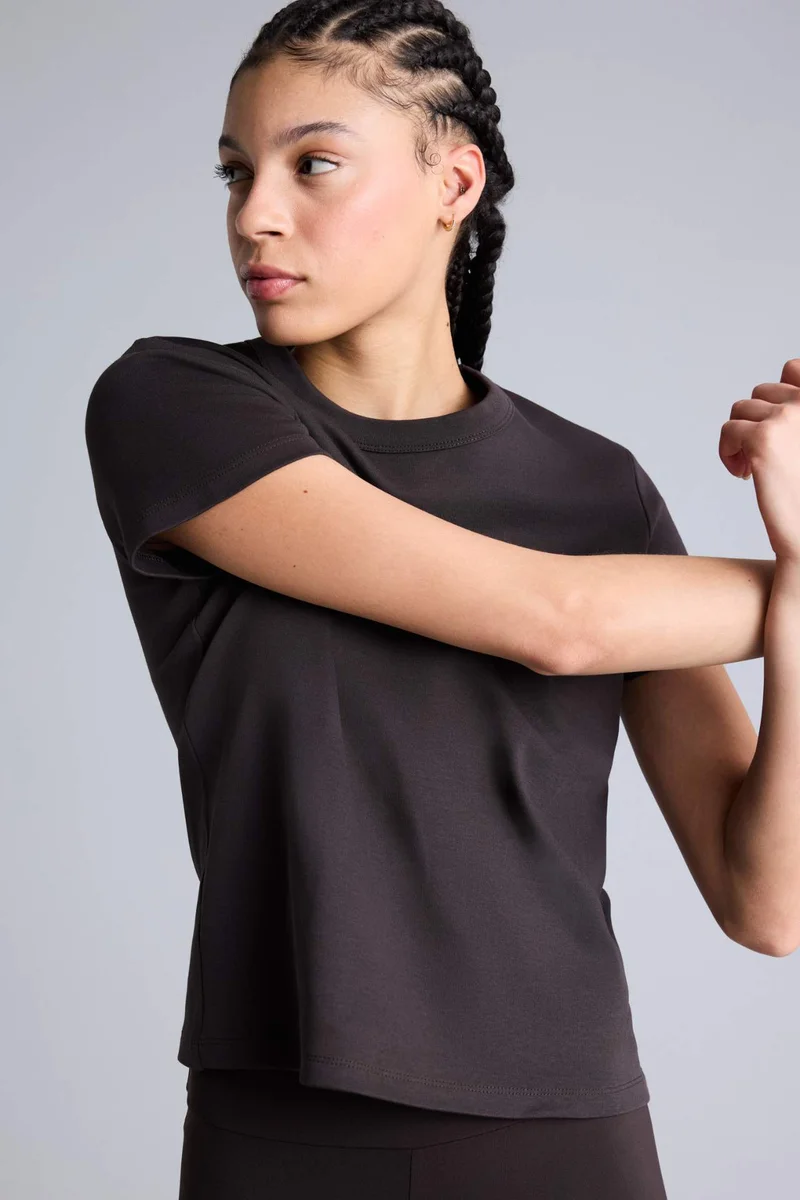 ديفاكتو Standard Fit Crew Neck Sports Cotton T-Shirt