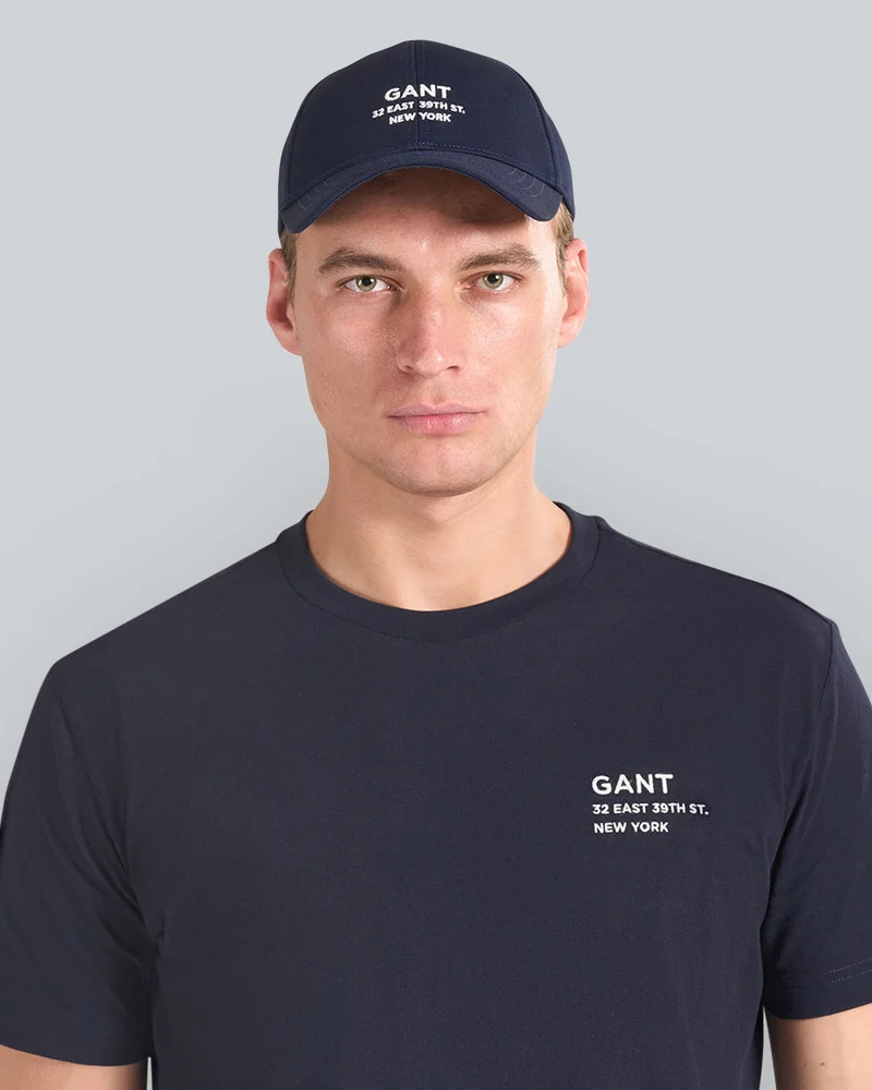 غانت Small Script Graphic Cap