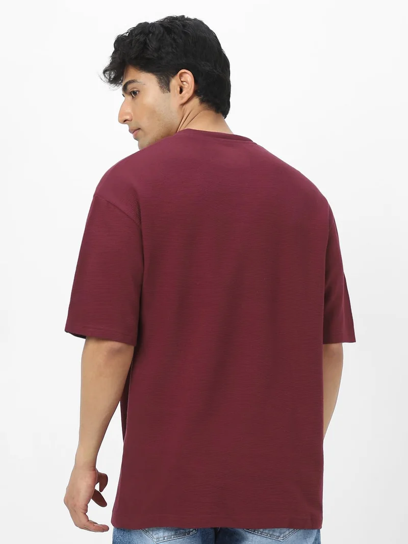 Urbano Fashion  Urbano Fashion Men's Plum Textured Round Neck Oversized Half Sleeve Cotton T-Shirt  | Best Price UAE