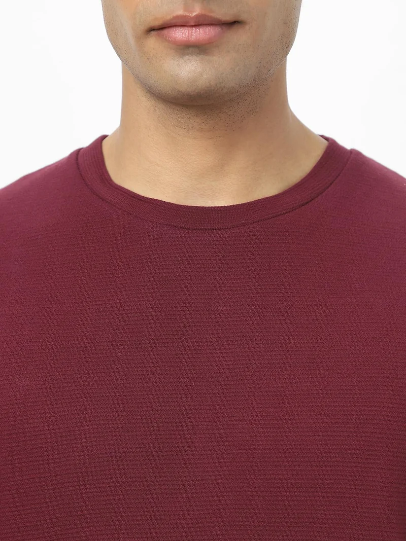 Urbano Fashion  Urbano Fashion Men's Plum Textured Round Neck Oversized Half Sleeve Cotton T-Shirt  | Best Price UAE