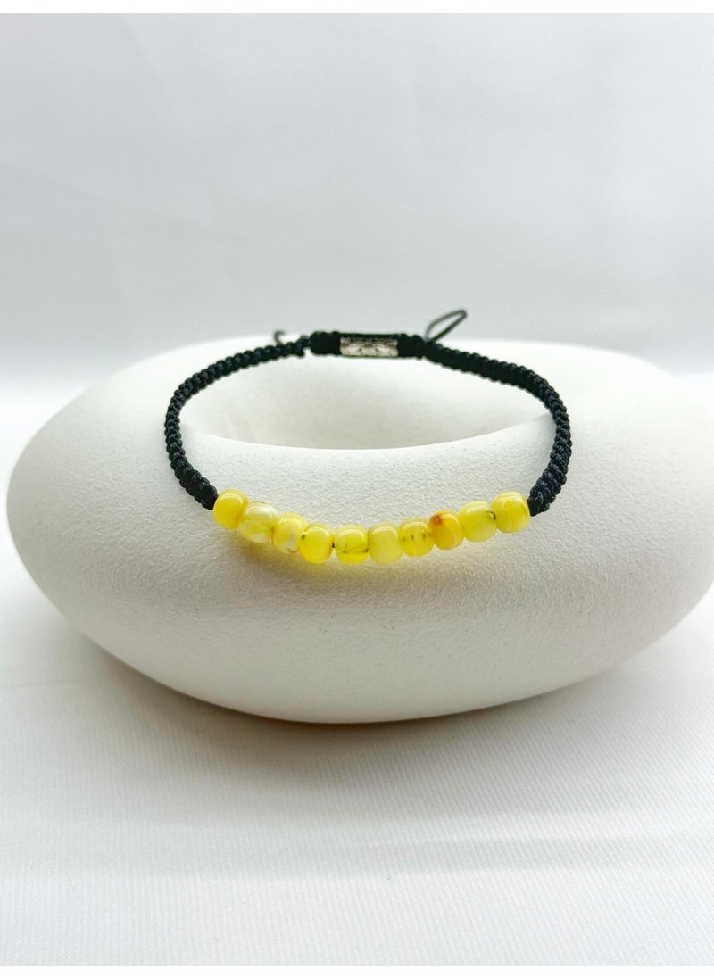 Kehribar Point - Drop Amber Macrame Bracelet - Image 1