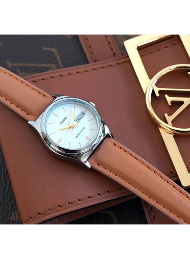 CASIO Women's leather Quartz Chronograph Watch - LTP-V006L-7B2UDF - Image 2