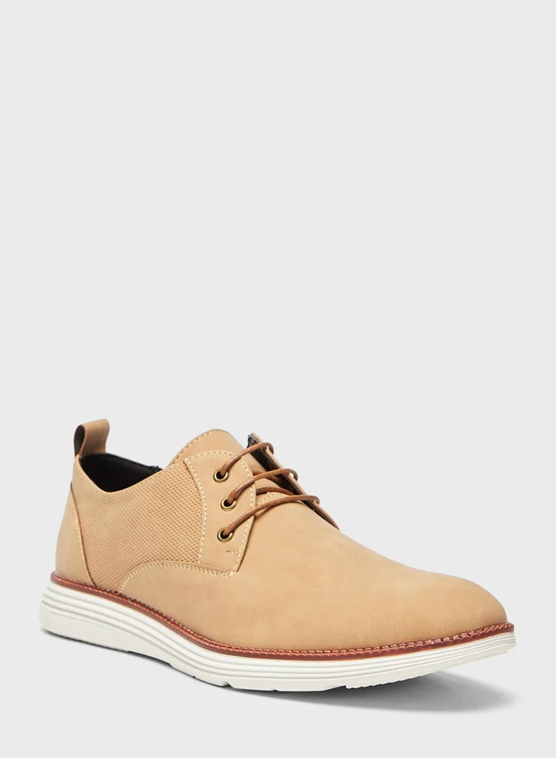 shoexpress Casual Low Top Sneakers