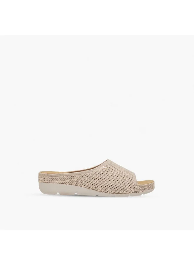 Women Flyknit Textured Slip-On Comfort Sandals