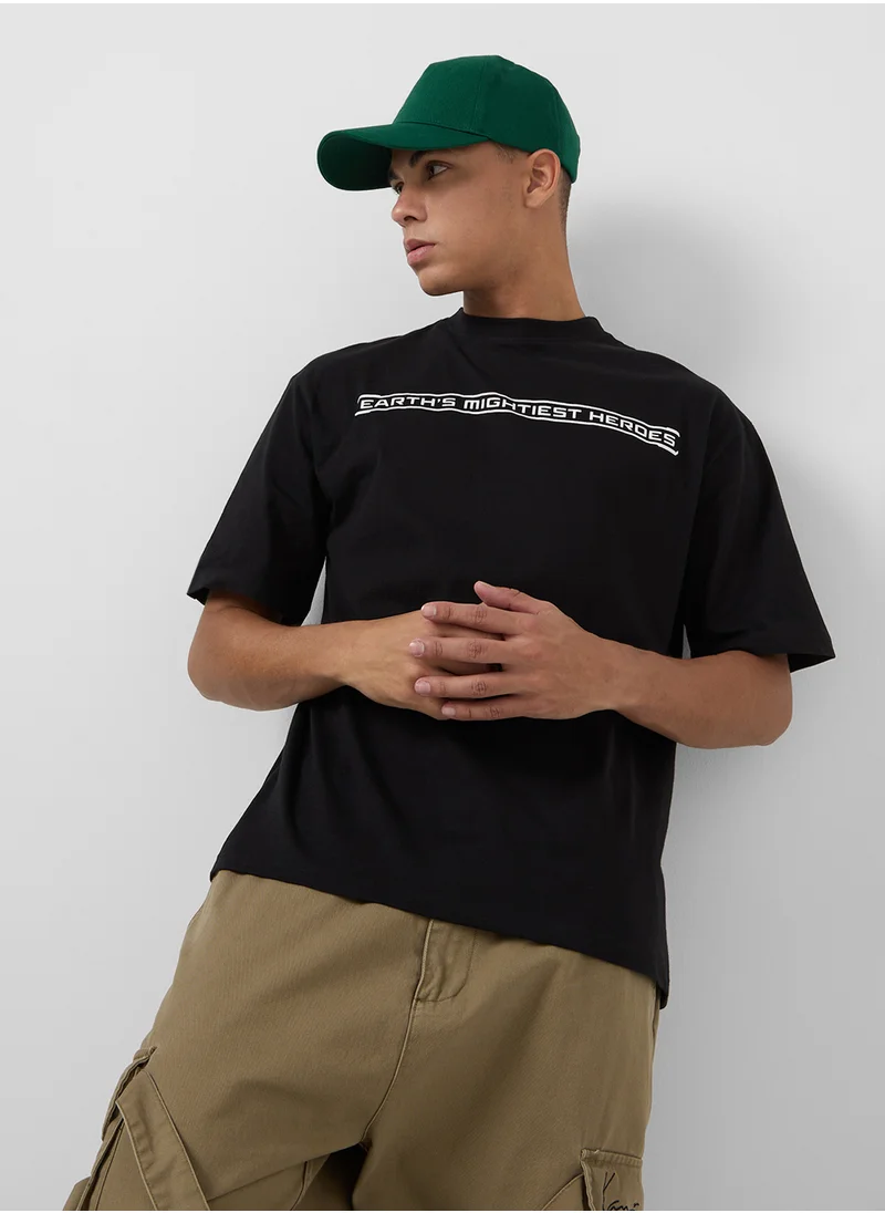 مارفل Mens Over Size Crew Neck