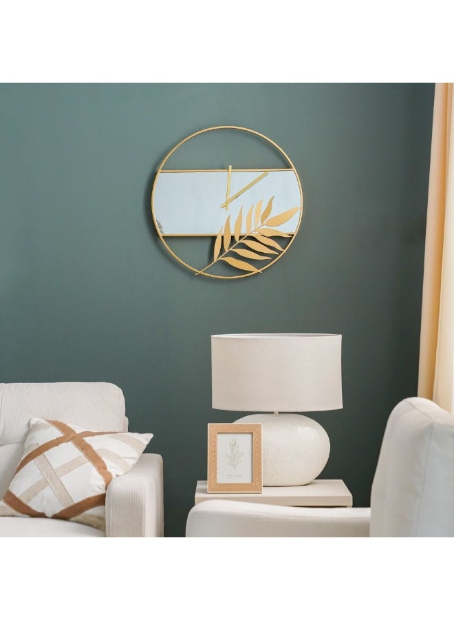 Cambridge Mirror Wall Clock Stylish Modern Design Sleek Mirror Finish Elegant Timepiece for Home or Office Decor Durable and Functional 60X60X4Cm Gold - Image 4