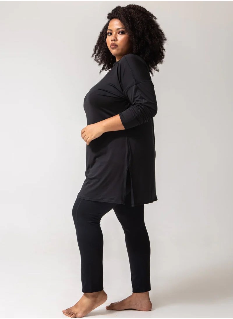 Vicino - Vicino Women's Sports Set - Relaxed Fit Midi Top with Long Pants Ideal for Workouts - Image 1