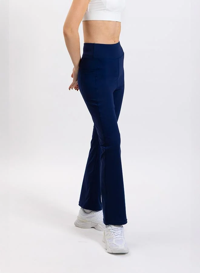 SHAPES SOFT FLARED YOGA PANT