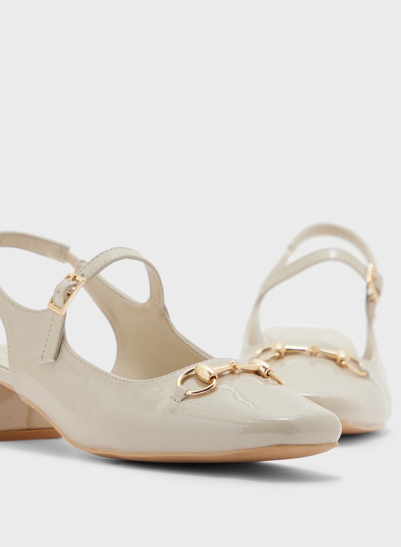 ايلا حذاء ماري جين بكعب   بإبزيم على شكل لجام حصان - Image 4