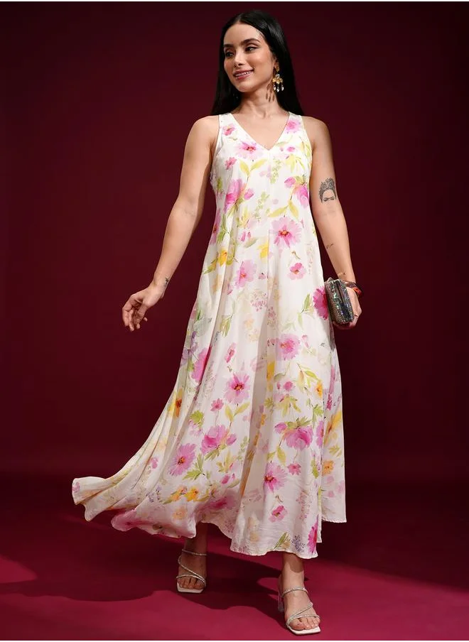 فيشود Vishudh Women Floral Print V Neck A-Line Maxi Dress