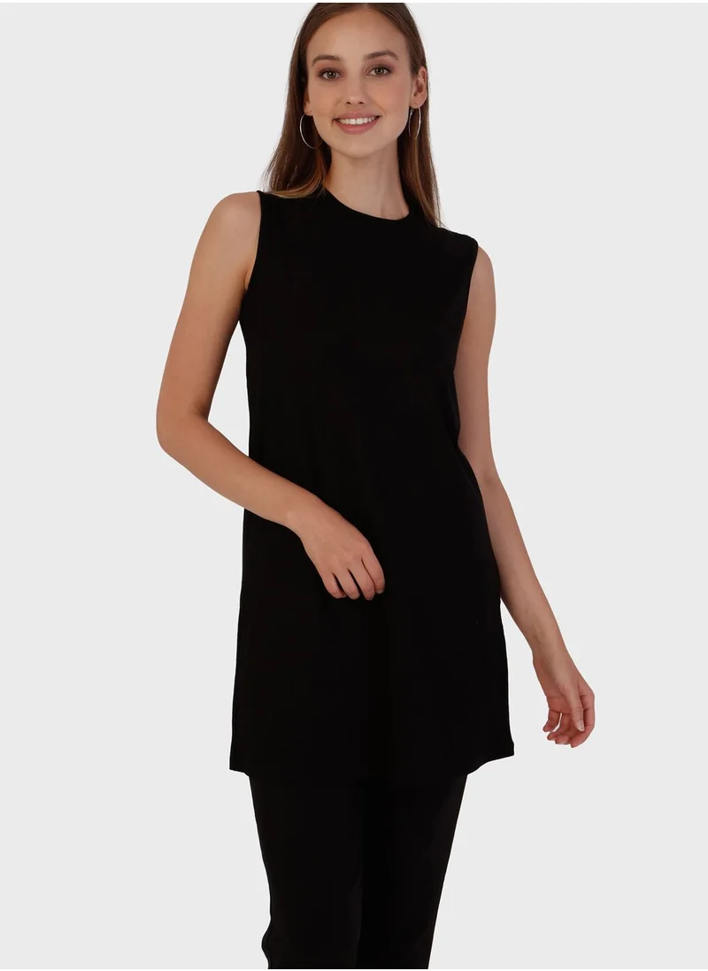 Refka by modanisa Crew Neck Hooded Dress