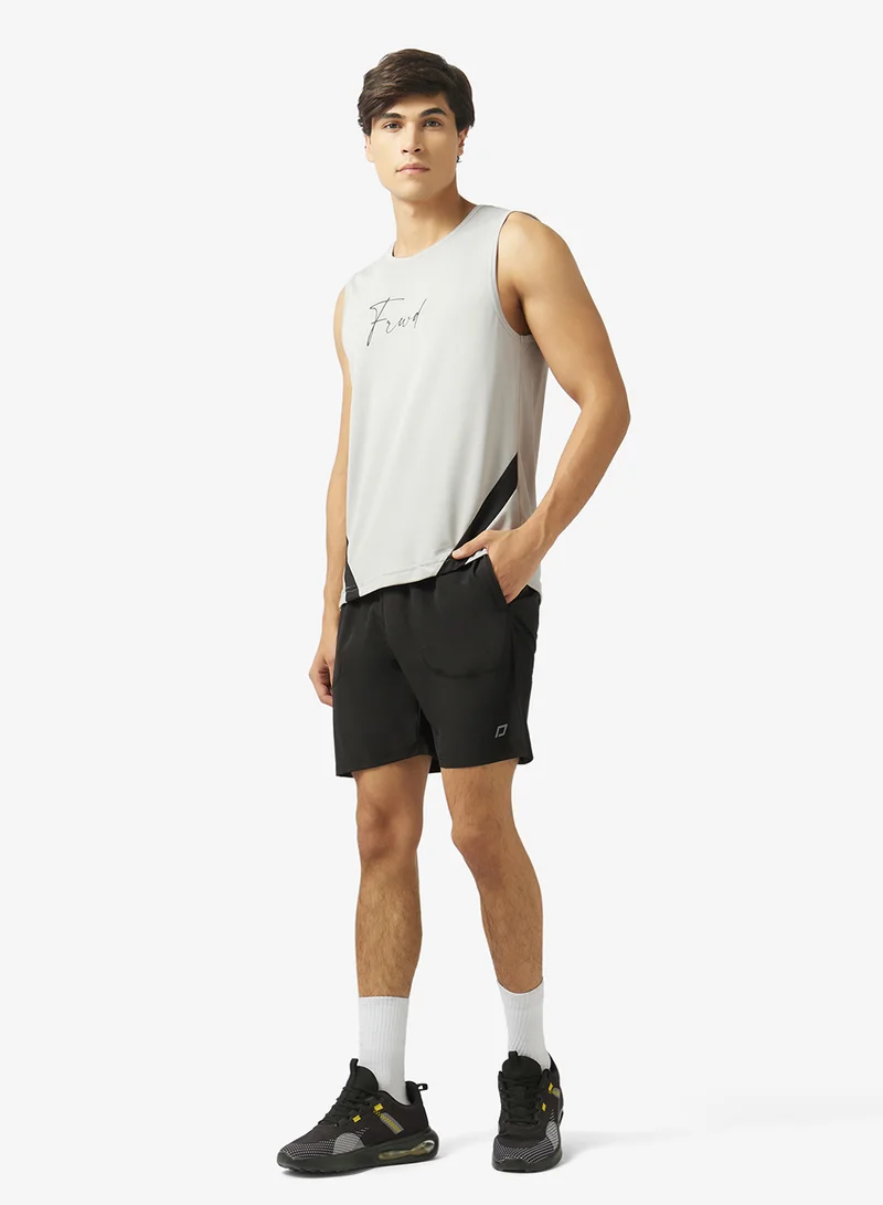 فورورد شريط زخرفي عاكس عند الكتف الخلفي والجانب