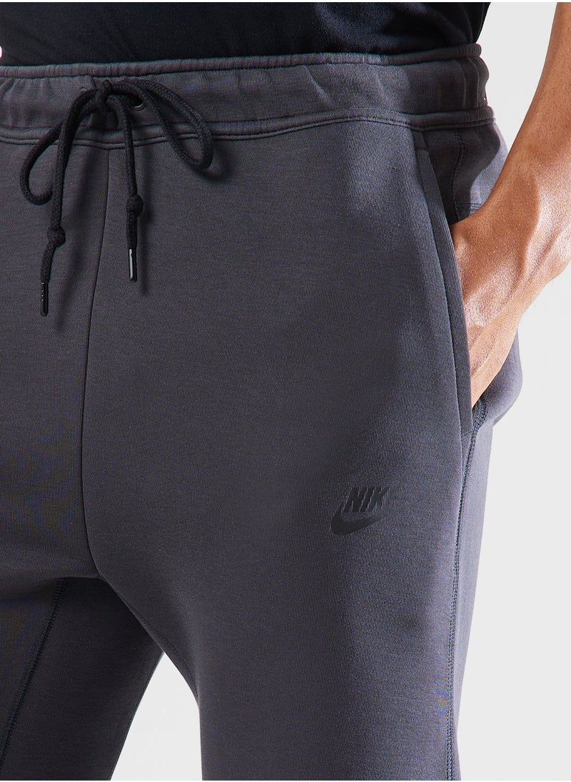 Nike - Tech Fleece Jogger - Image 1