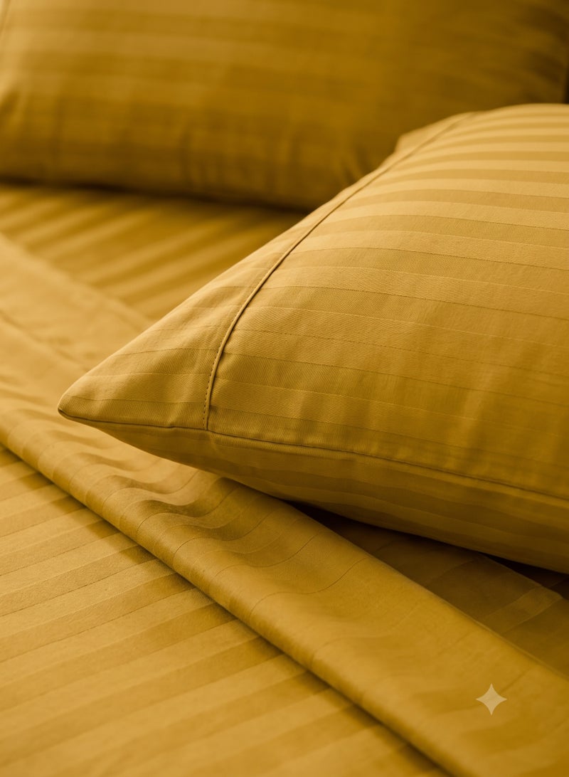ZEESQUARE Luxury 4-Piece Gold Striped Bed Sheet Set | Hotel Collection Bedding Set with Flat Sheet, Fitted Sheet & 2 Pillow Covers | Soft Breathable Microfiber Bedding for King Size Bed | Premium Luxury Bedroom Bedding - Image 2