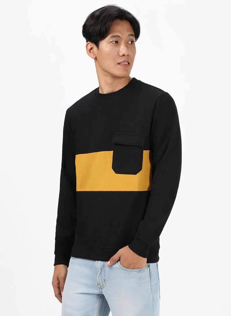 Urbano Fashion Men's Black Cotton Color Block Round Neck Sweatshirt