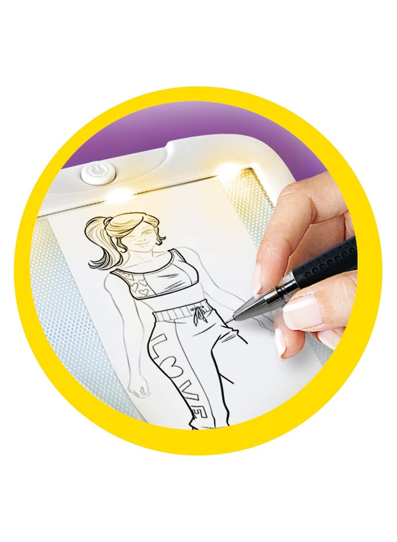 Clementoni استوديو تصميم الأزياء من كليمنتوني يعمل بالبطارية | اصنعها بنفسك | مجموعة حرف يدوية | تعليمية وتعلمية | هدية إبداعية للأطفال والبالغين - Image 5