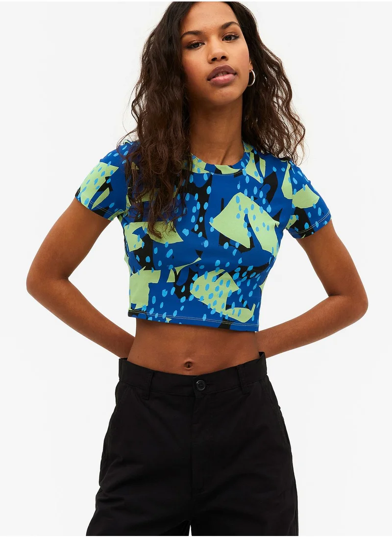 MONKI Crew Neck Crop Top