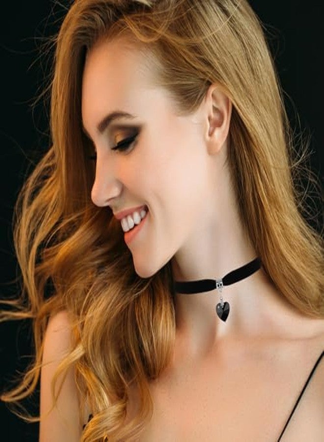 xinxingin 2 Pcs Gothic Jewellery Heart Choker Necklace, Gothic Choker, Vintage Black Velvet Choker for Halloween Parties, Valentine's Day and Cosplay Events, Adjustable Gothic Necklace with Black Heart Pendant - Image 5