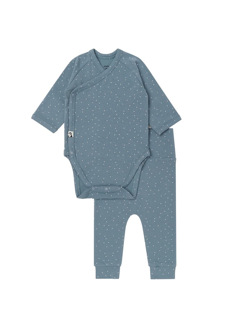 Konny Newborn Light Bodysuit Leggings Set Knotted Hat Side Snap Layette Set Premium and Safe for New Moms Baby Clothing for Stylish Comfort Blue Grey Dot 6M