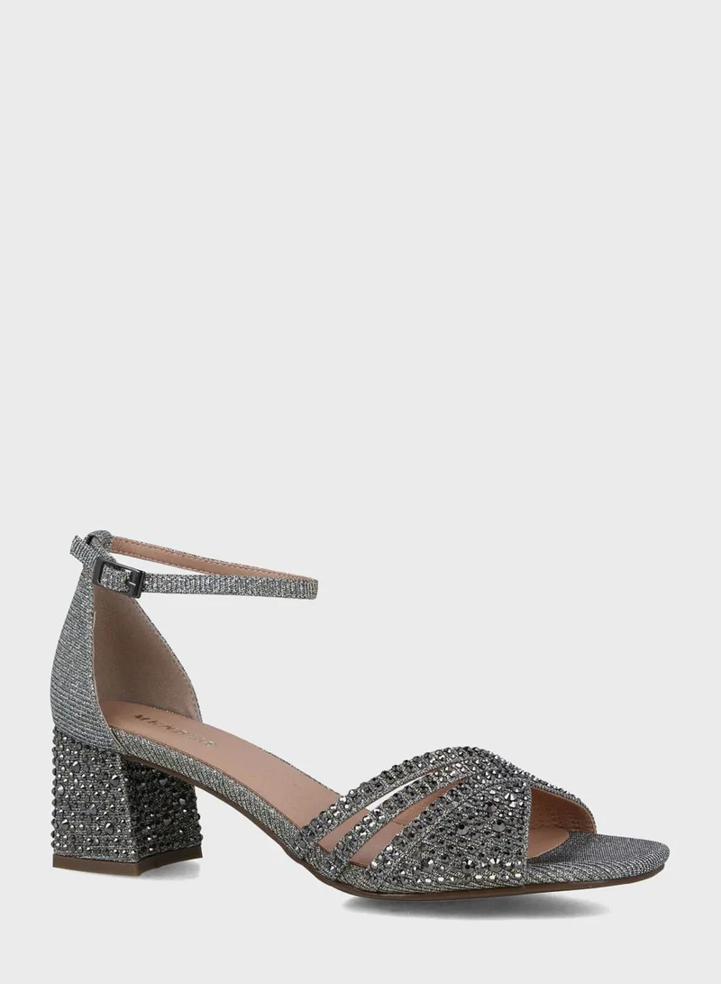 MENBUR Ankle Strap Sandals