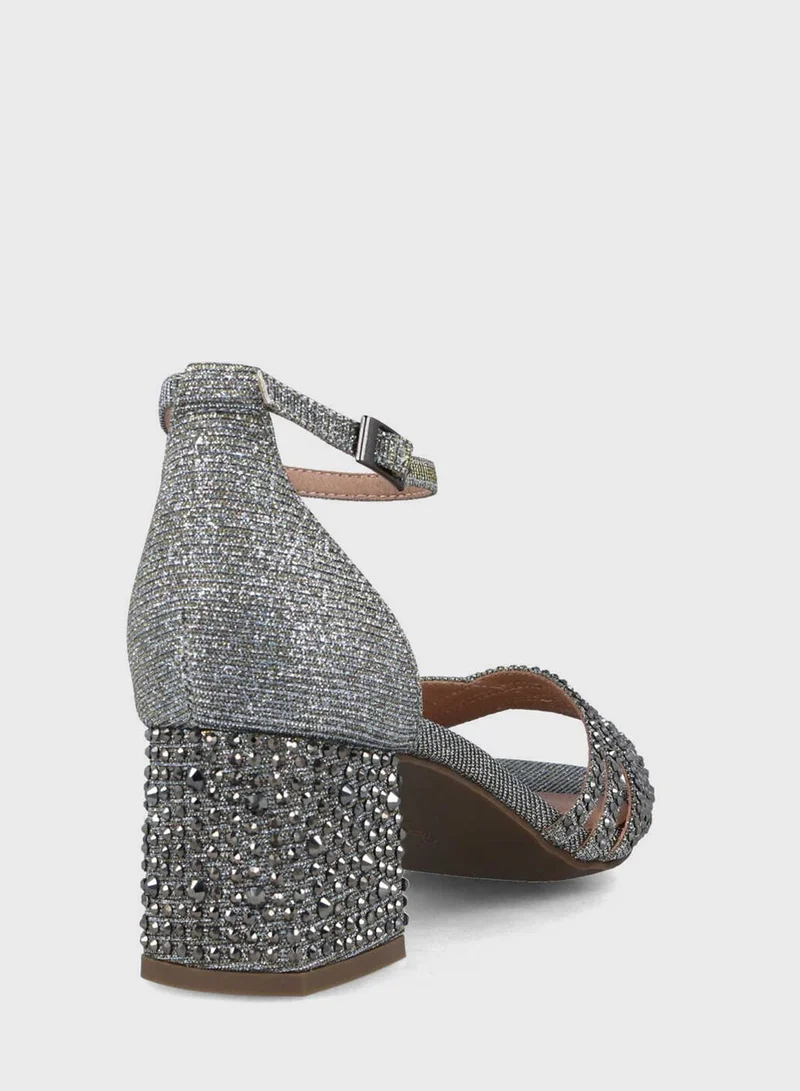MENBUR Ankle Strap Sandals