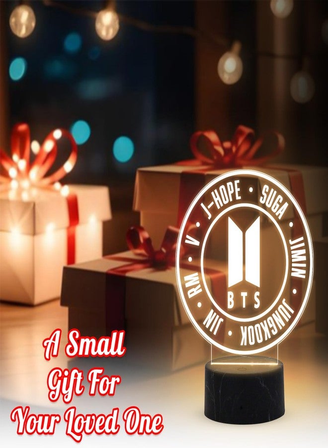 GIFTMEBAZAR هدية ثلاثية الأبعاد من جيفت ميبازار لمحبي فرقة BTS | مصباح ليلي لمحبي فرقة BTS، هدية مثالية للنساء والفتيات والصديقات والمراهقات، وهدية مميزة لأعياد الميلاد | إضاءة ديكور منزلي | ضوء أبيض دافئ ويعمل بمنفذ USB - Image 3
