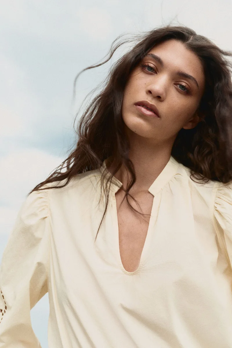 H&M Broderie anglaise blouse