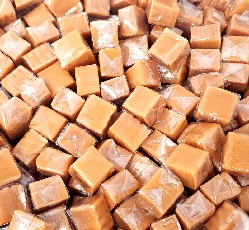 CRAZYOUTLET Vanilla Caramel Cubes - 2 Pound Bag - Image 1