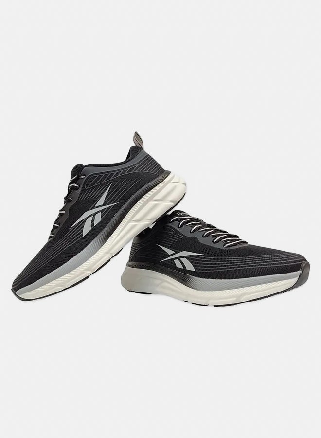 Reebok Road Strider - Image 1
